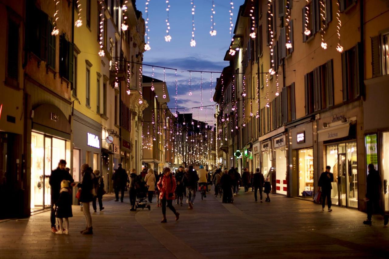 Casa Vacanze Piazza Vecchia แบร์กาโม ภายนอก รูปภาพ