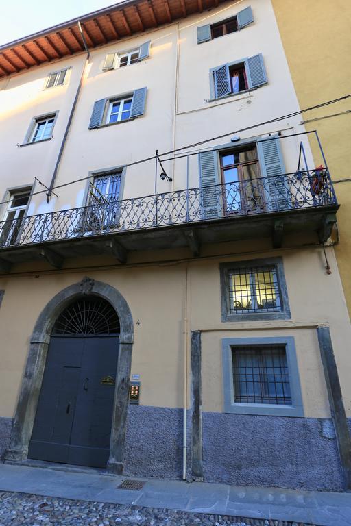 Casa Vacanze Piazza Vecchia แบร์กาโม ภายนอก รูปภาพ