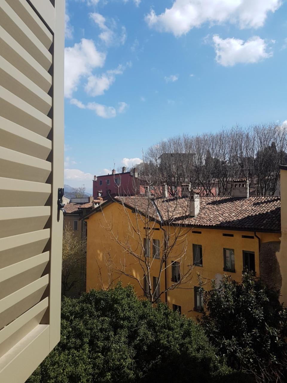 Casa Vacanze Piazza Vecchia แบร์กาโม ภายนอก รูปภาพ